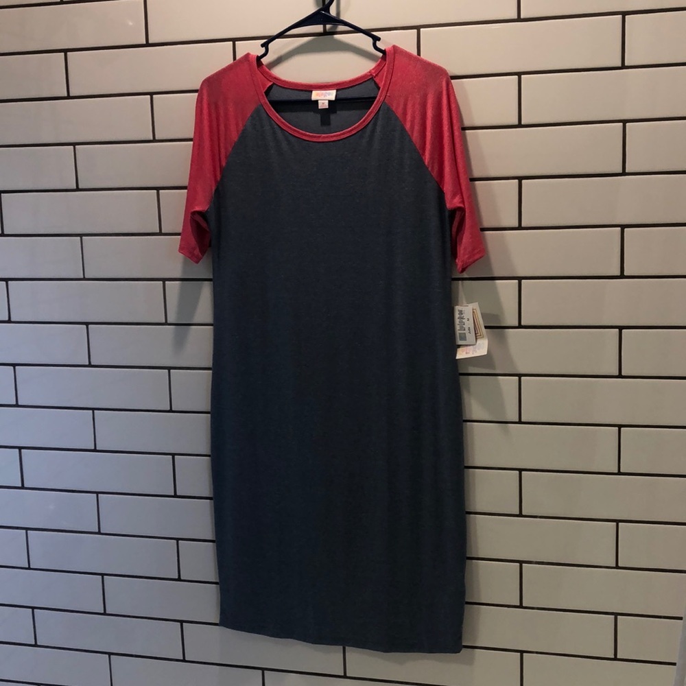 LulaRoe size M Julia nightshirt NWT